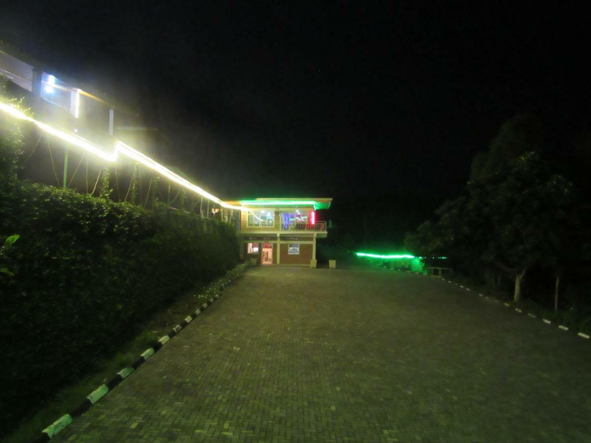 Rebero Kivu Resort Kibuye Екстер'єр фото