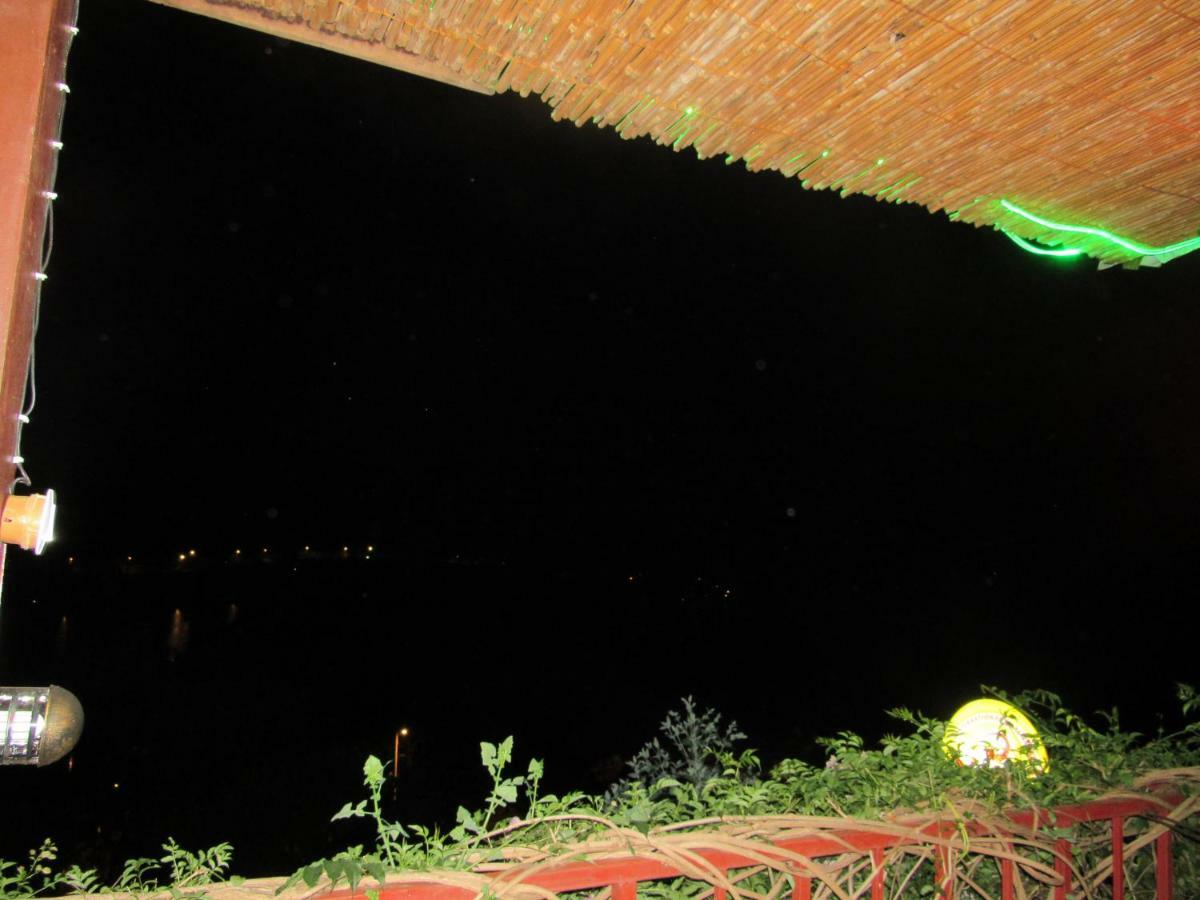 Rebero Kivu Resort Kibuye Екстер'єр фото