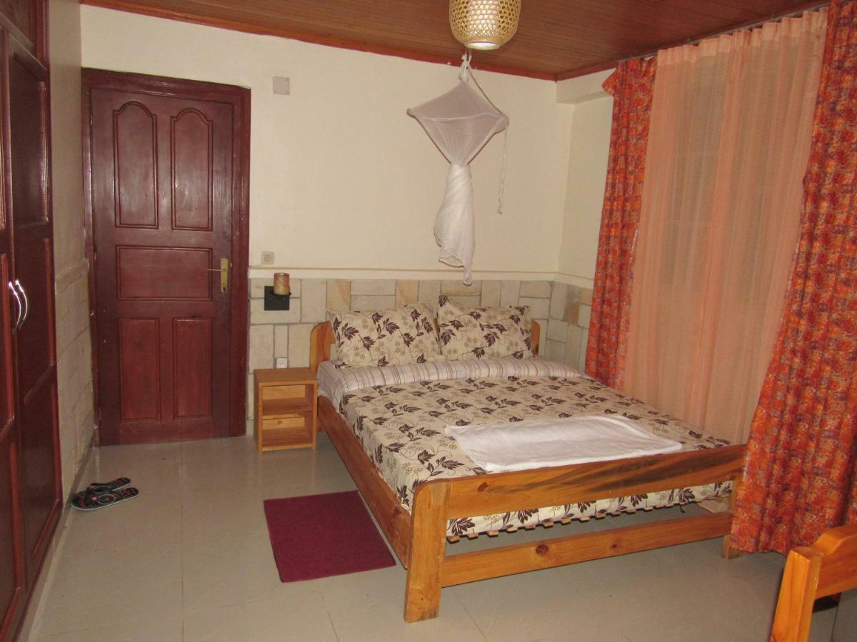 Rebero Kivu Resort Kibuye Екстер'єр фото